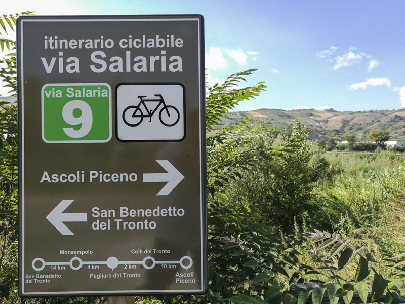 Ciclabile-del-Tronto-cartello-inizio