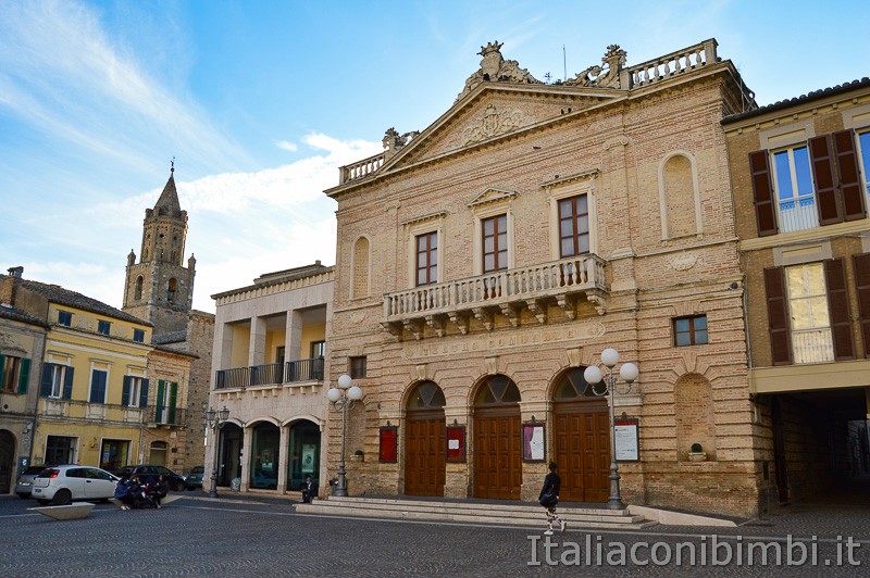 Atri- teatro comunale