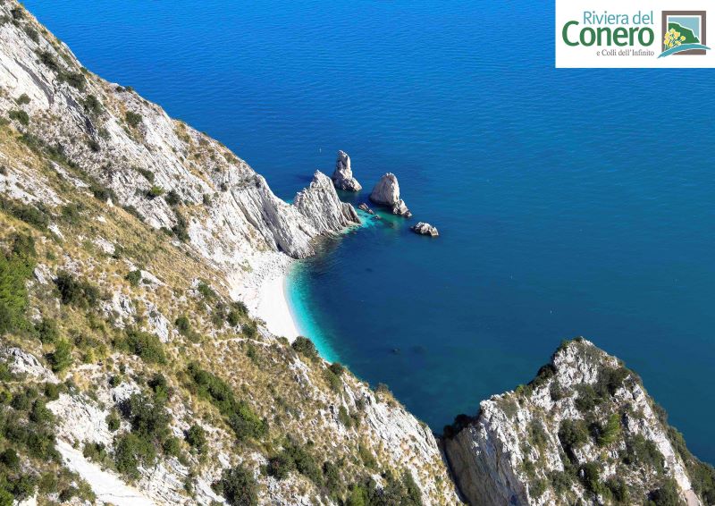 spiaggia delle due sorelle - Conero