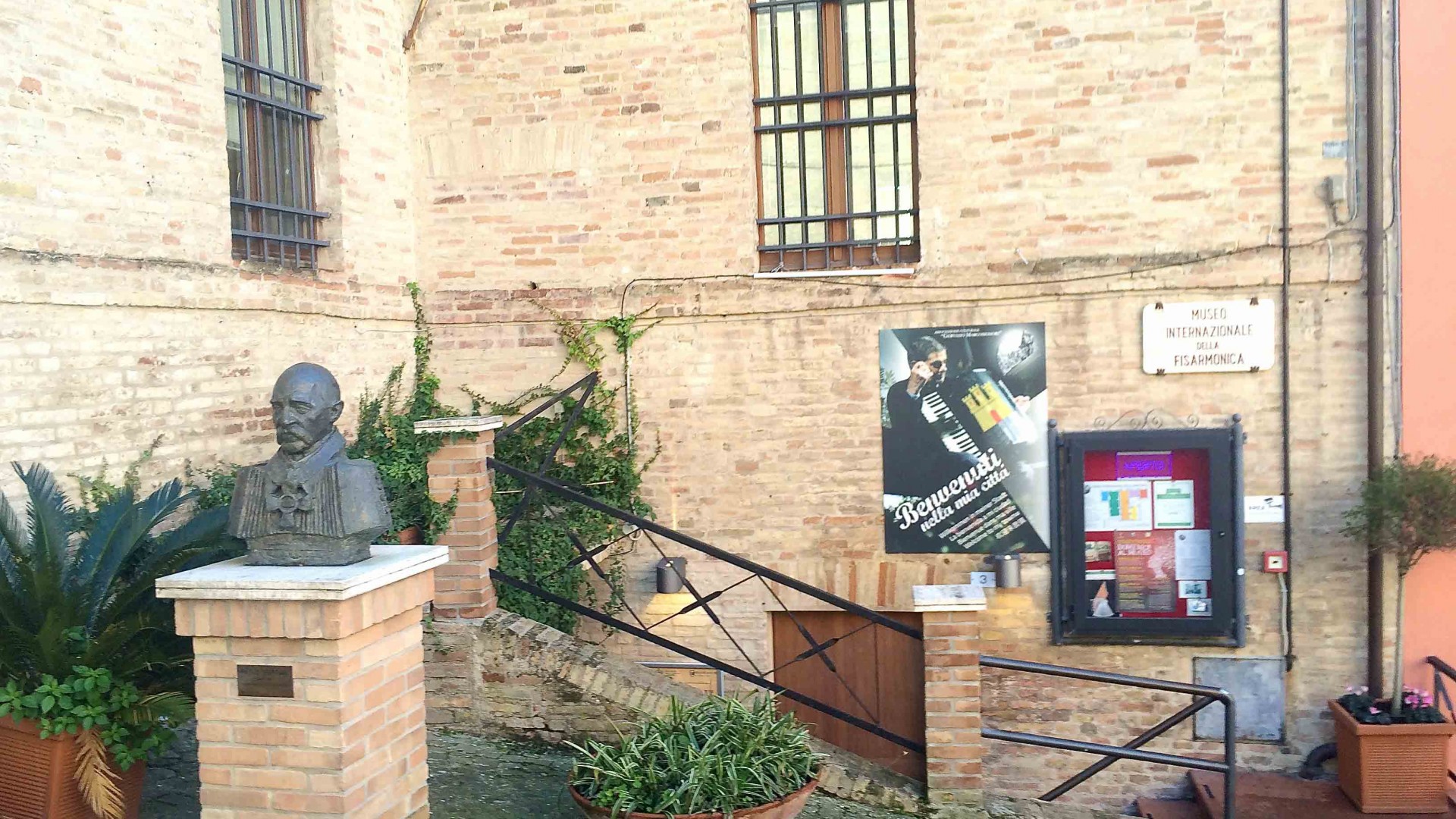 CASTELFIDARDO-museo della fisarmonica