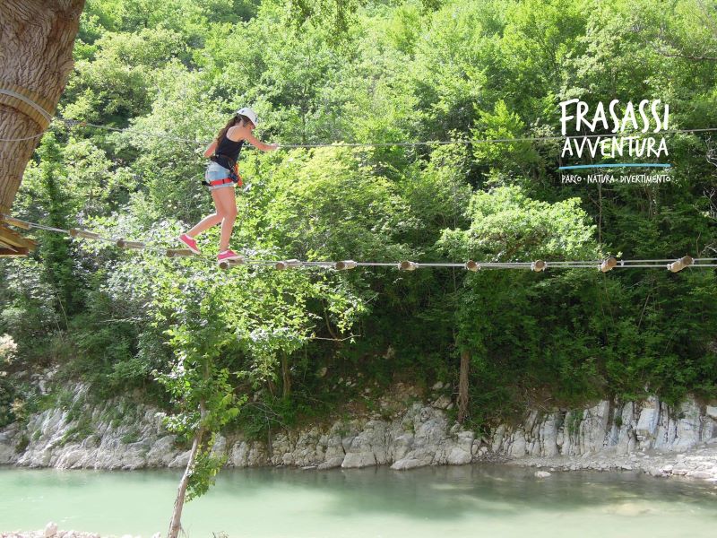 Frasassi parco avventura 